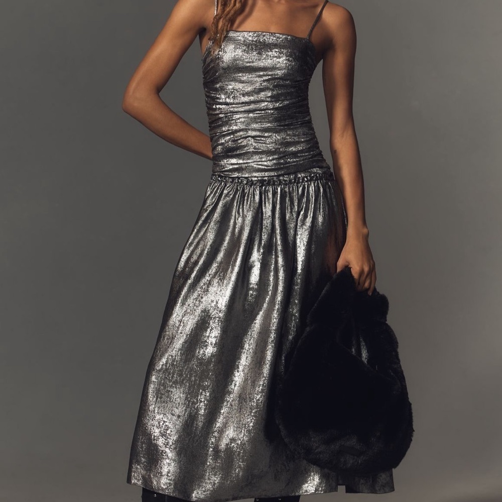 La Maise- NWT Metallic Silver Ruched Dropwaist Midi Foil Dress - Picture 1 of 9